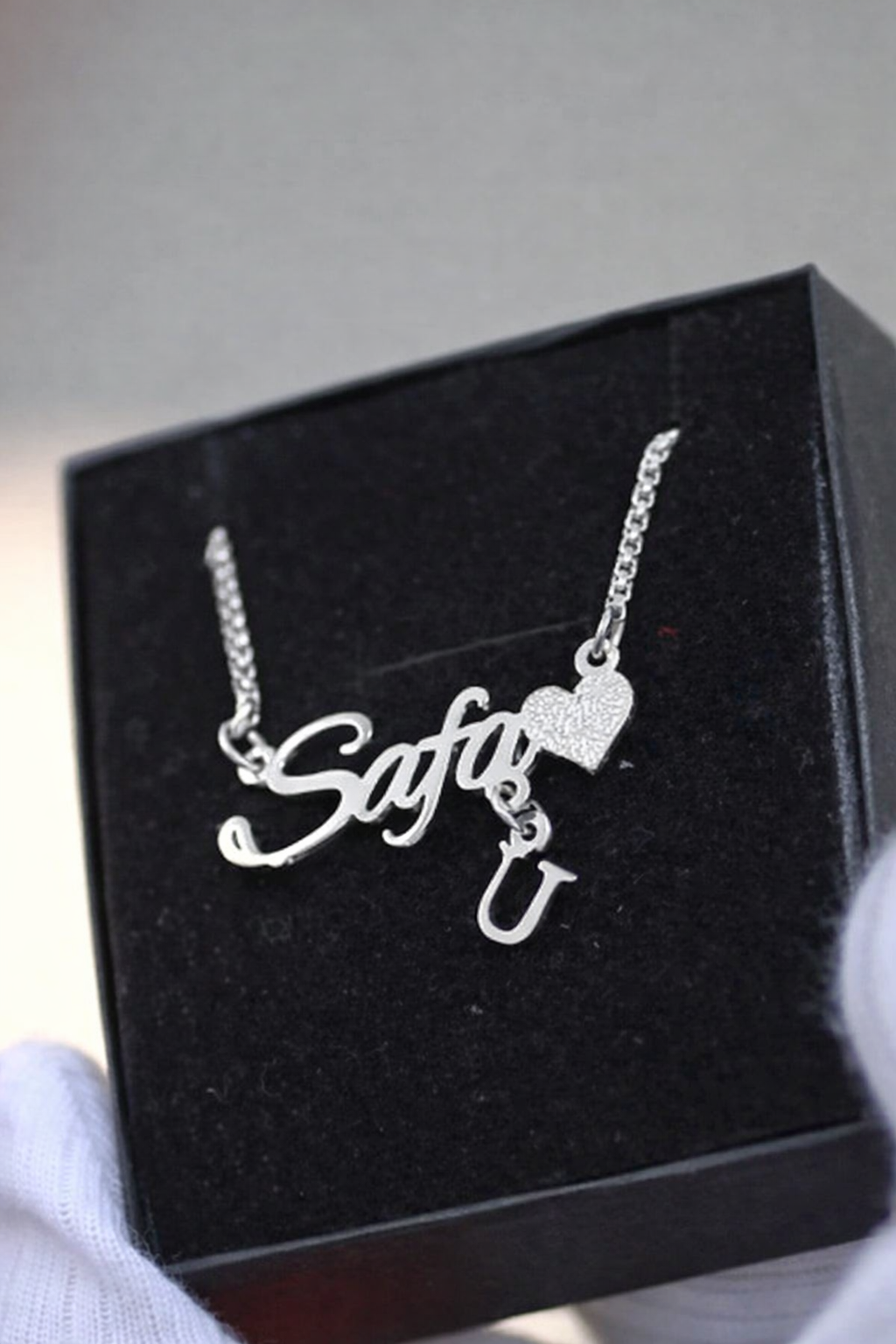 Customized Name Necklace – Personalized Name Pendant with Heart | Custom Jewelry Gift for Women