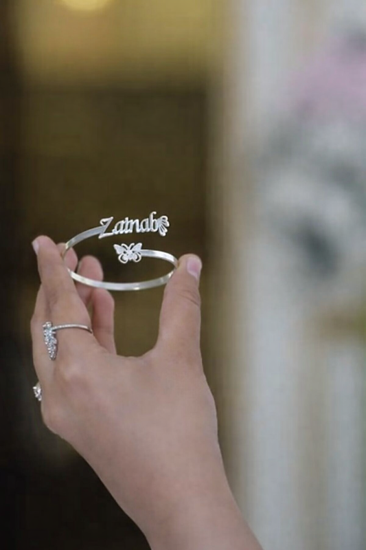Custom Name Bangle for Women in Pakistan – Personalized Silver & Golden Jewelry | Mibbilux